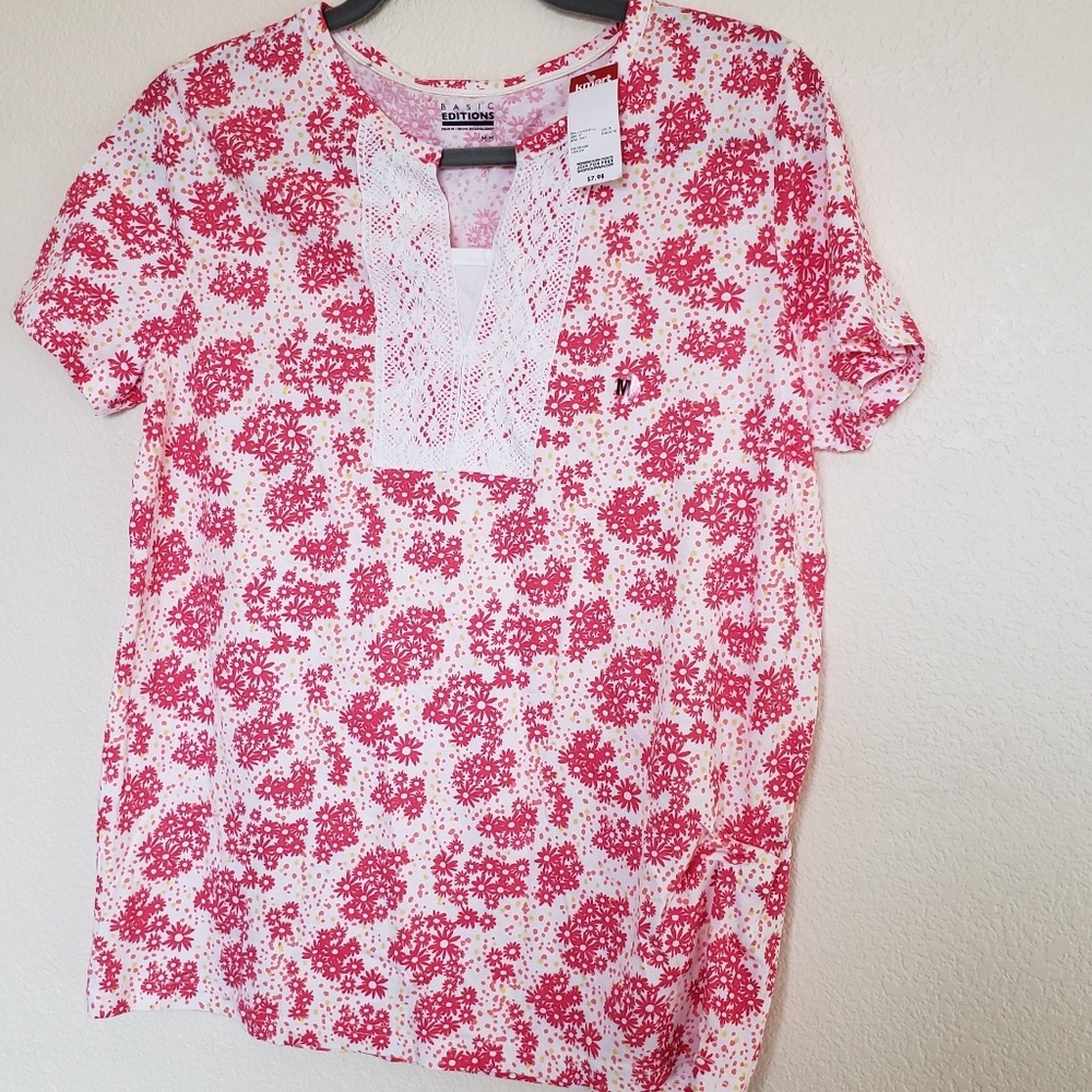 Pink floral tee NWT